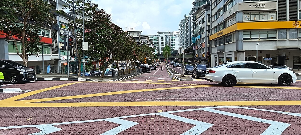 Solaris Mont Kiara (Little Korea)