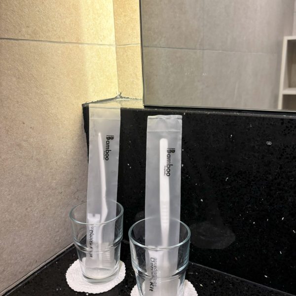 toothbrush 1